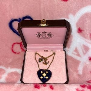 VINTAGE Juicy Couture Heart Locket Necklace 💕